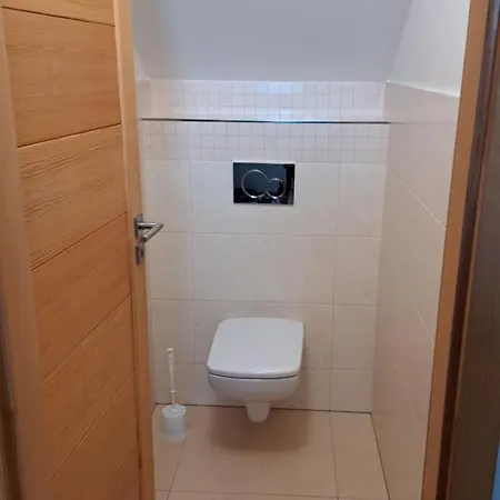 Apartman Farma Hradec Mnichovo Hradiste Exterior photo